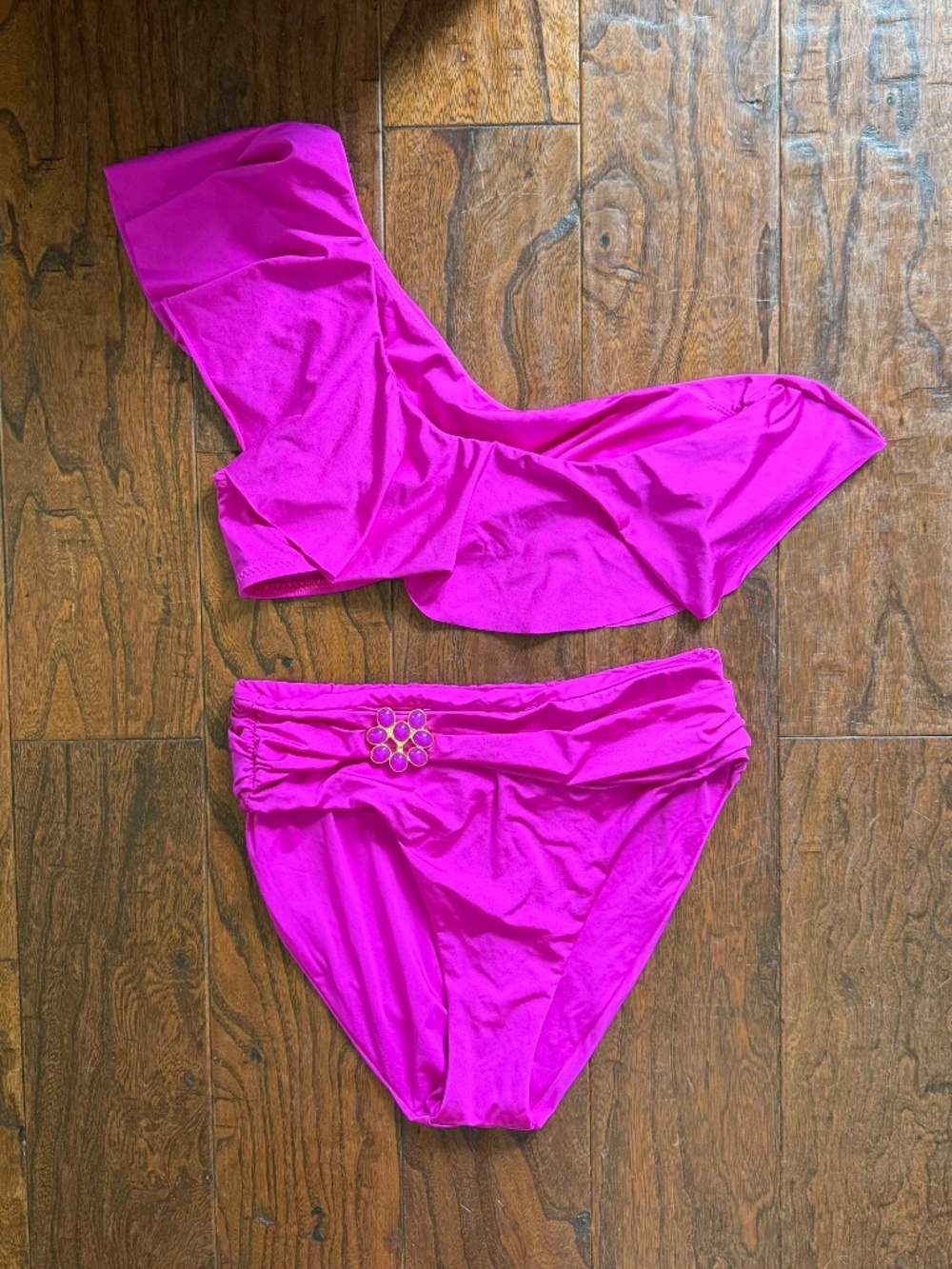 Trina Turk Atlas One-Shoulder Ruffle Bikini Top Size 8, Bikini size 6 - Picture 2 of 10